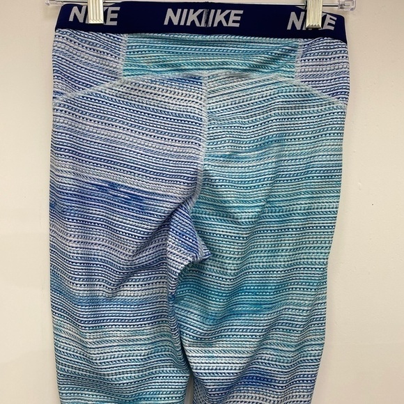 NIKE Women's Warm Dri-Fit Blue Striped Leggings Fleece Full Length Size M - Picture 4 of 10